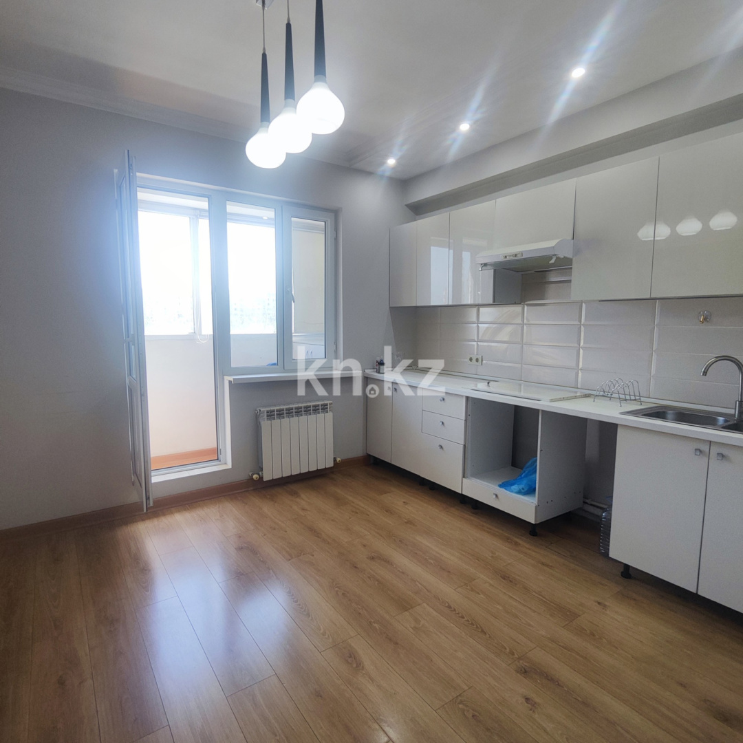 Продажа 3-комнатной квартиры, 85 м², мкр-н Аксай-1 в Алматы - фото 9
