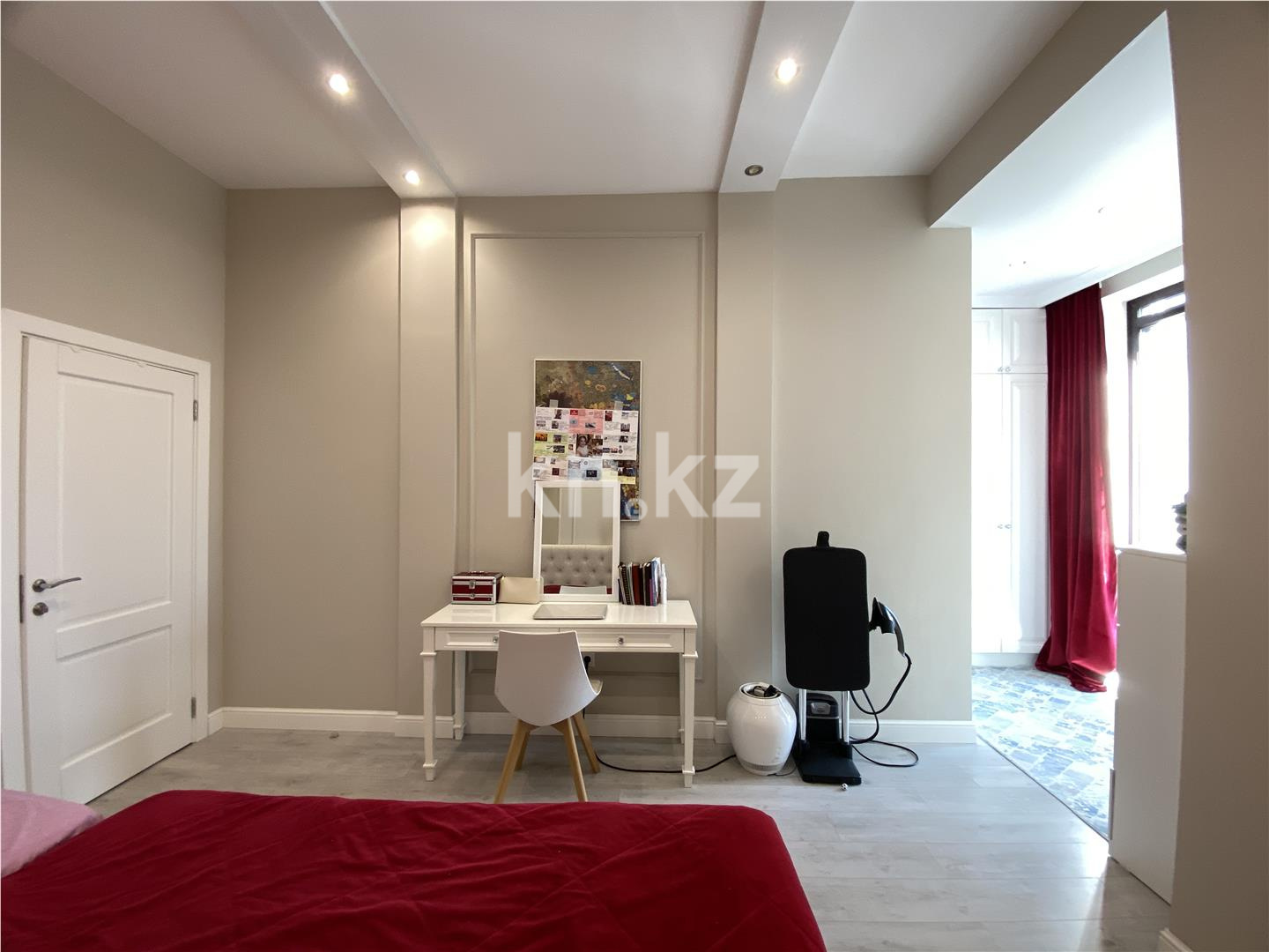 Продажа 4-комнатной квартиры, 149 м² - Продажа квартир в кирпичном доме в Казахстане - страница 300 фото 9 из 32