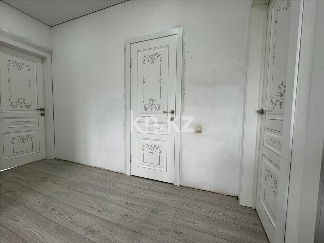 Продажа 5-комнатного дома, 203.3 м², 83 квартал, дом  2/1 в Караганде - фото 15