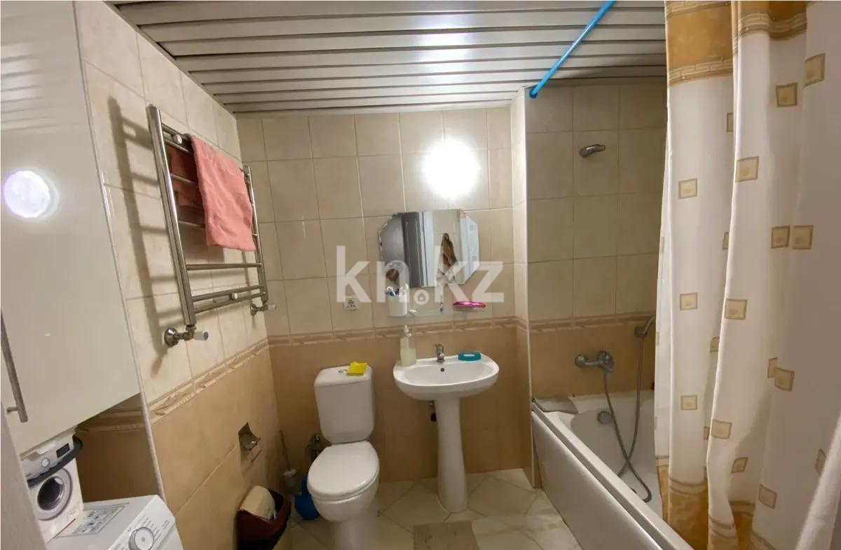 Продажа 2-комнатной квартиры, 68 м², мкр-н Аккент, дом  9 в Алматы - фото 4