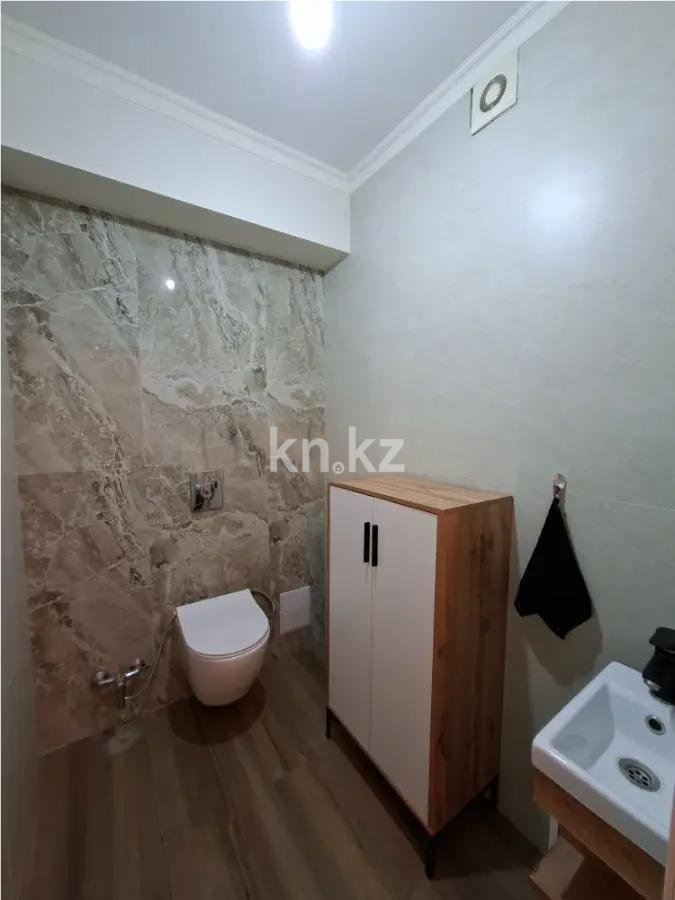 Продажа 2-комнатной квартиры, 68 м² в Алматы - фото 4