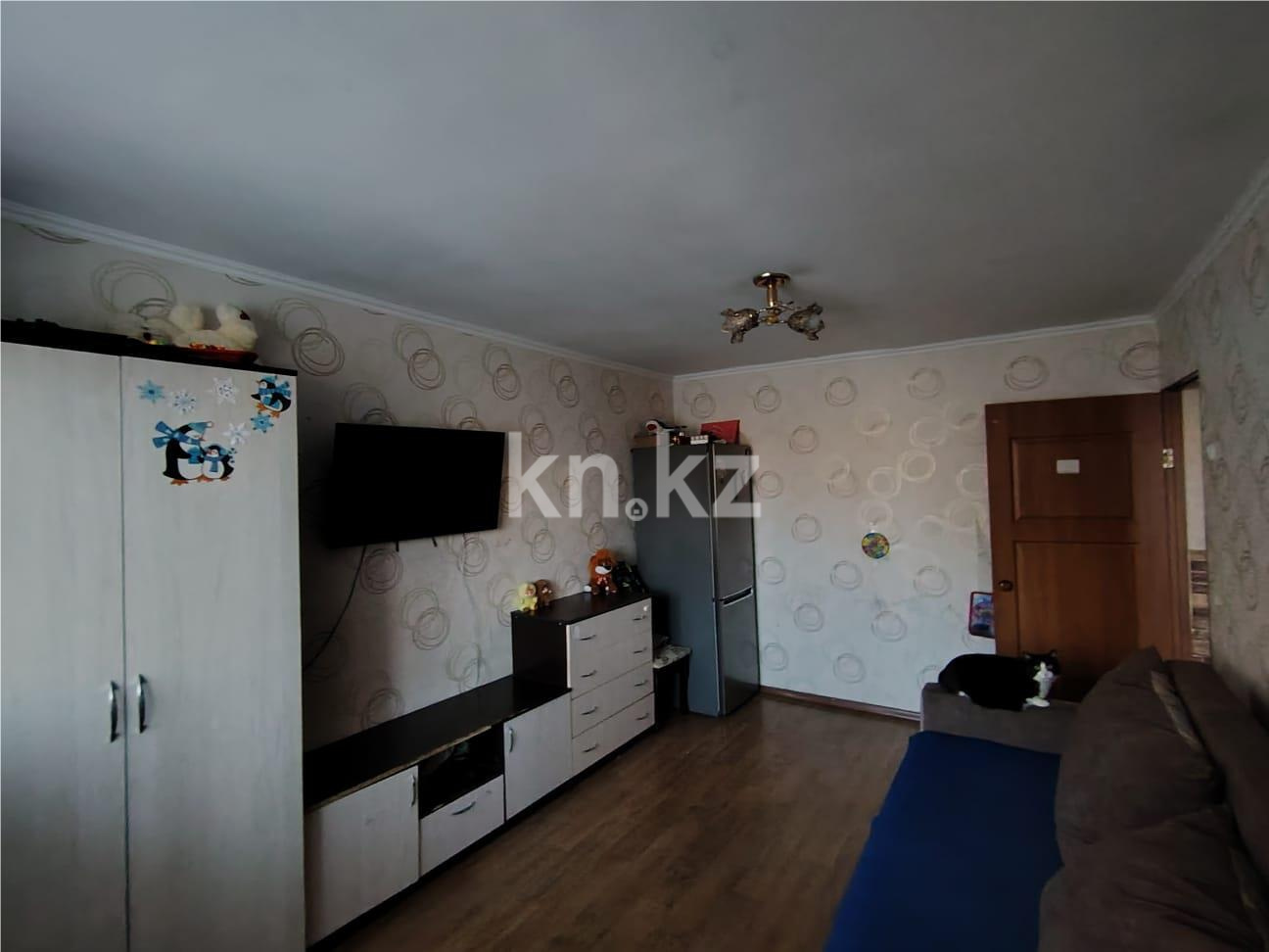 Продажа 2-комнатной квартиры, 45 м², мкр-н 21 - Продажа квартир в Караганде фото 3 из 27