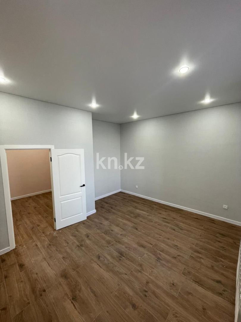 Продажа 1-комнатной квартиры, 46 м² - Продажа квартир в Караганде - страница 2 фото 3 из 14