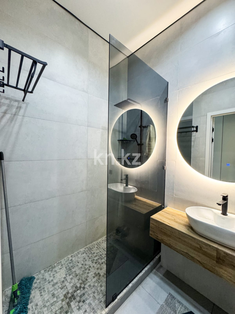 Продажа 2-комнатной квартиры, 77 м² в Алматы - фото 11