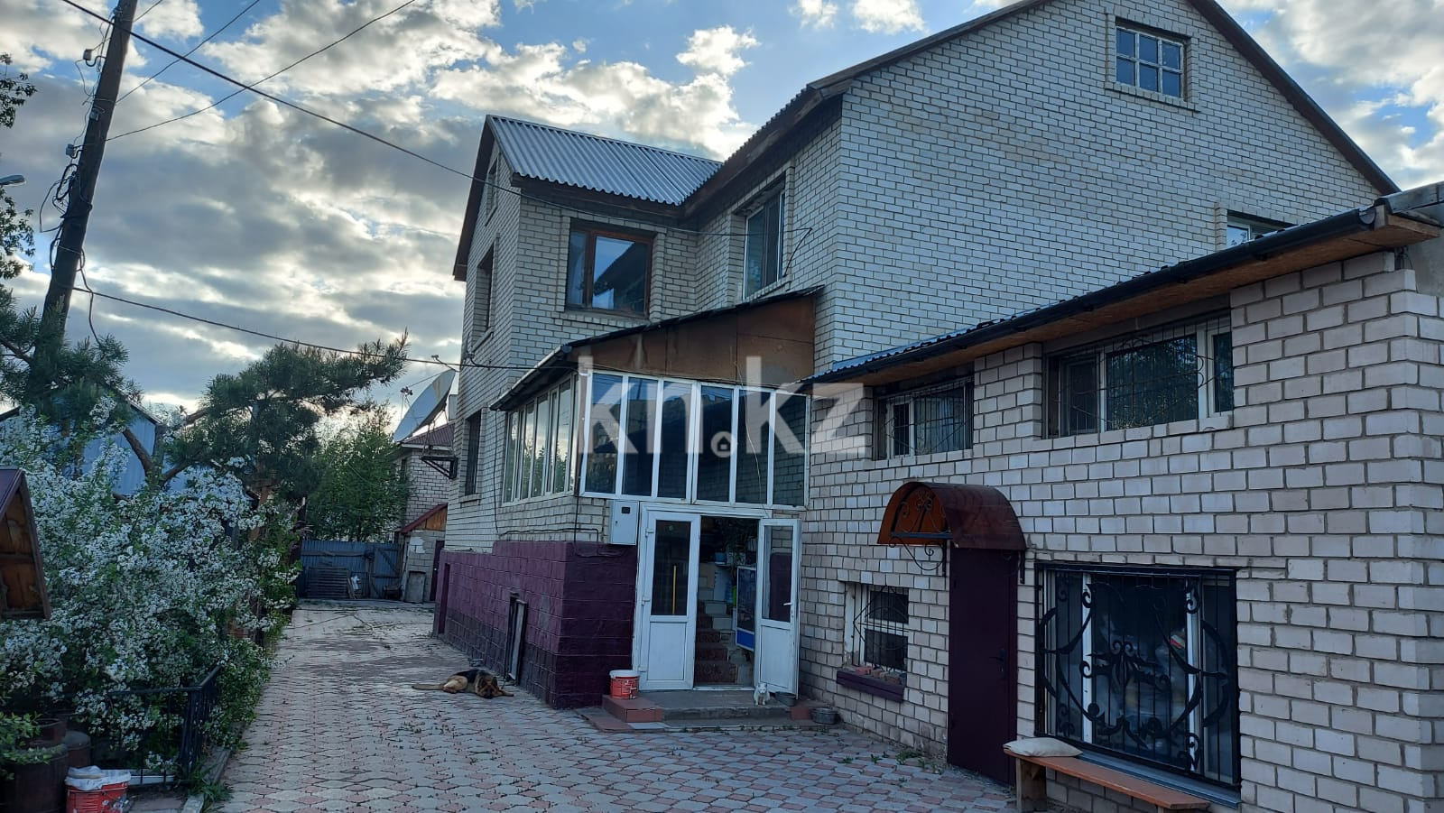 Продажа 5-комнатного дома, 480 м² - Продажа земельных участков в Костанае фото 1 из 17