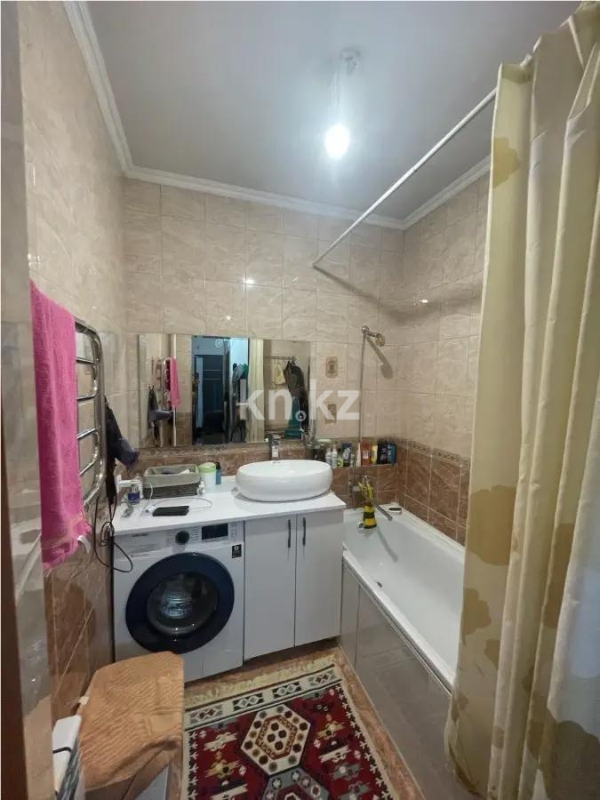 Продажа 2-комнатной квартиры, 66 м², мкр-н Жас Канат, дом  1/8 в Алматы - фото 4