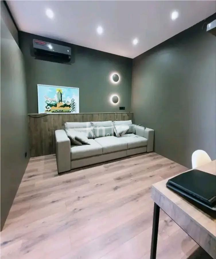 Продажа 3-комнатной квартиры, 70 м², ул. 16-я, дом  5 в Алматы - фото 2