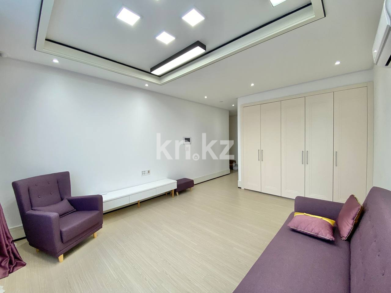 Аренда 2-комнатной квартиры, 50 м², ул. Нажимеденова, дом  4/1 - Аренда  двухкомнатных квартир помесячно в Астане фото 2 из 9