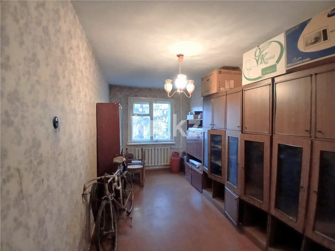 Продажа 2-комнатной квартиры, 45 м², ул. Муканова в Караганде - фото 3