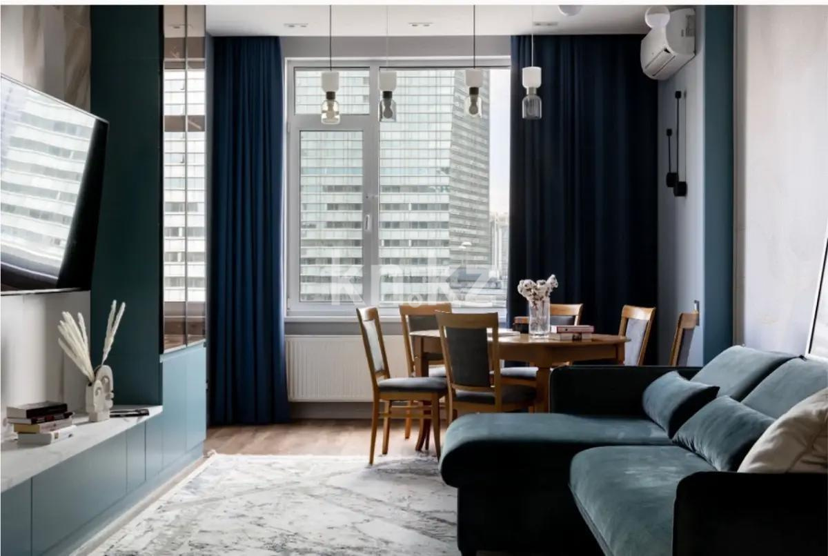 Продажа 4-комнатной квартиры, 136.8 м², ул. Достык, дом  8б - Продажа  четырехкомнатных квартир в Астане фото 1 из 4