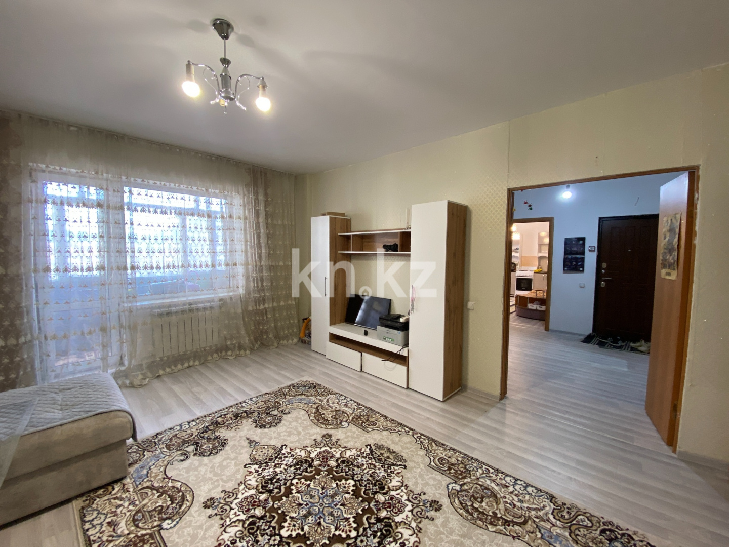 Продажа 1-комнатной квартиры, 52.4 м² в Караганде - фото 2