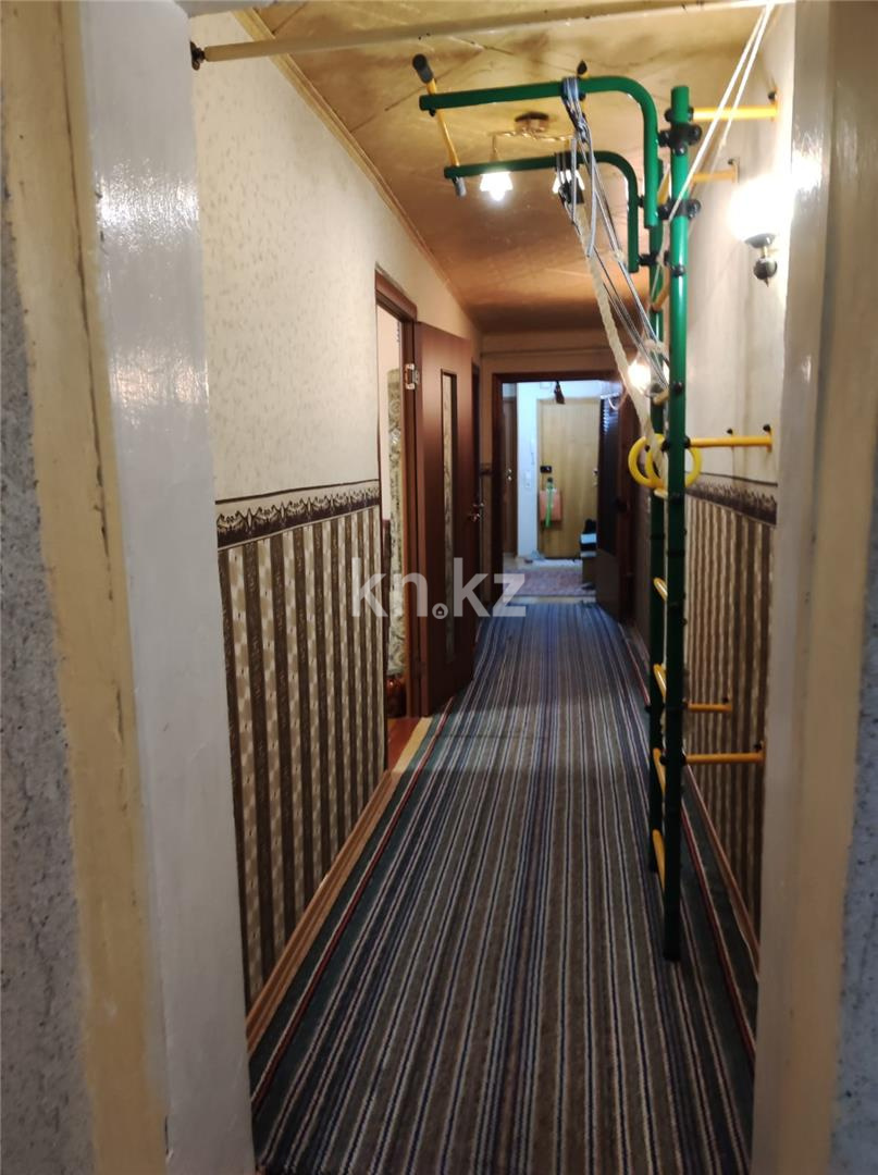 Продажа 3-комнатной квартиры, 84 м², мкр-н 22 - Продажа  трехкомнатных квартир в Караганде фото 15 из 17