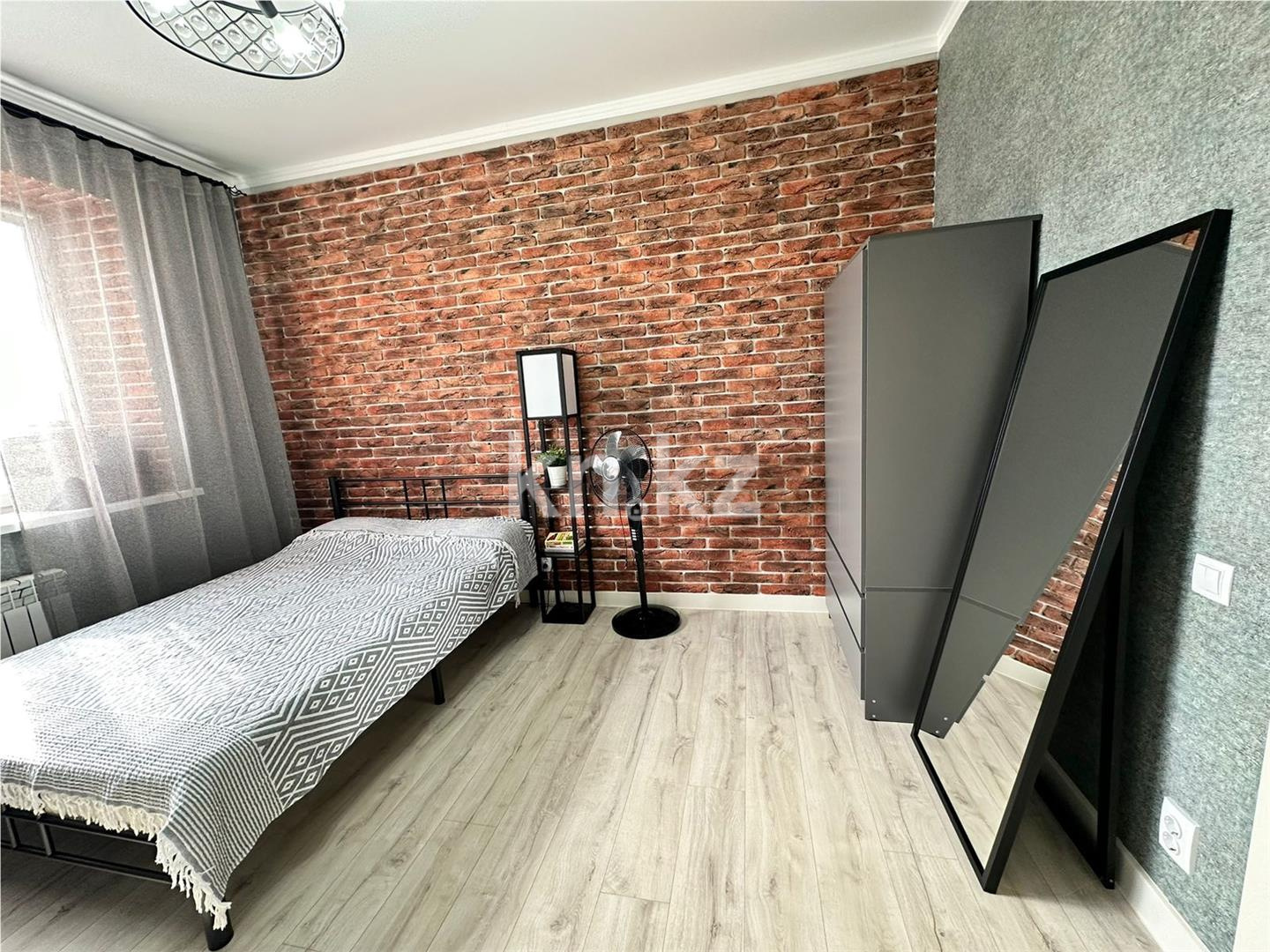 Продажа 3-комнатной квартиры, 88 м², мкр-н Степной-2, дом  14/1 в Караганде - фото 7