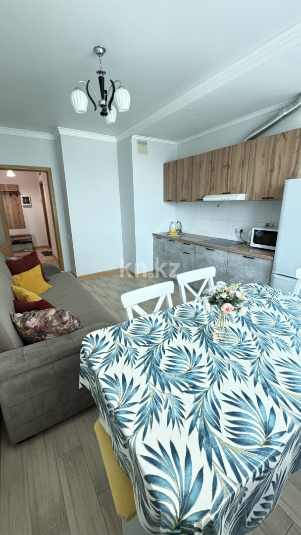 Аренда 3-комнатной квартиры посуточно, 75 м², пр. Кабанбай батыра, дом  48 - ул. Керей, Жанибек хандар - Аренда квартир посуточно в Астане с фото фото 21 из 27