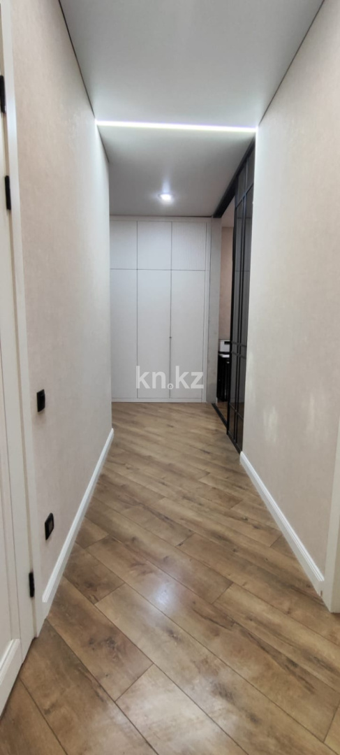 Продажа 4-комнатной квартиры, 120 м², ул. Дюсембекова - Продажа  четырехкомнатных квартир в Караганде фото 8 из 14