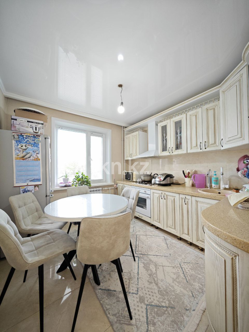 Продажа 3-комнатной квартиры, 62 м², мкр-н Голубые Пруды в Караганде - фото 8