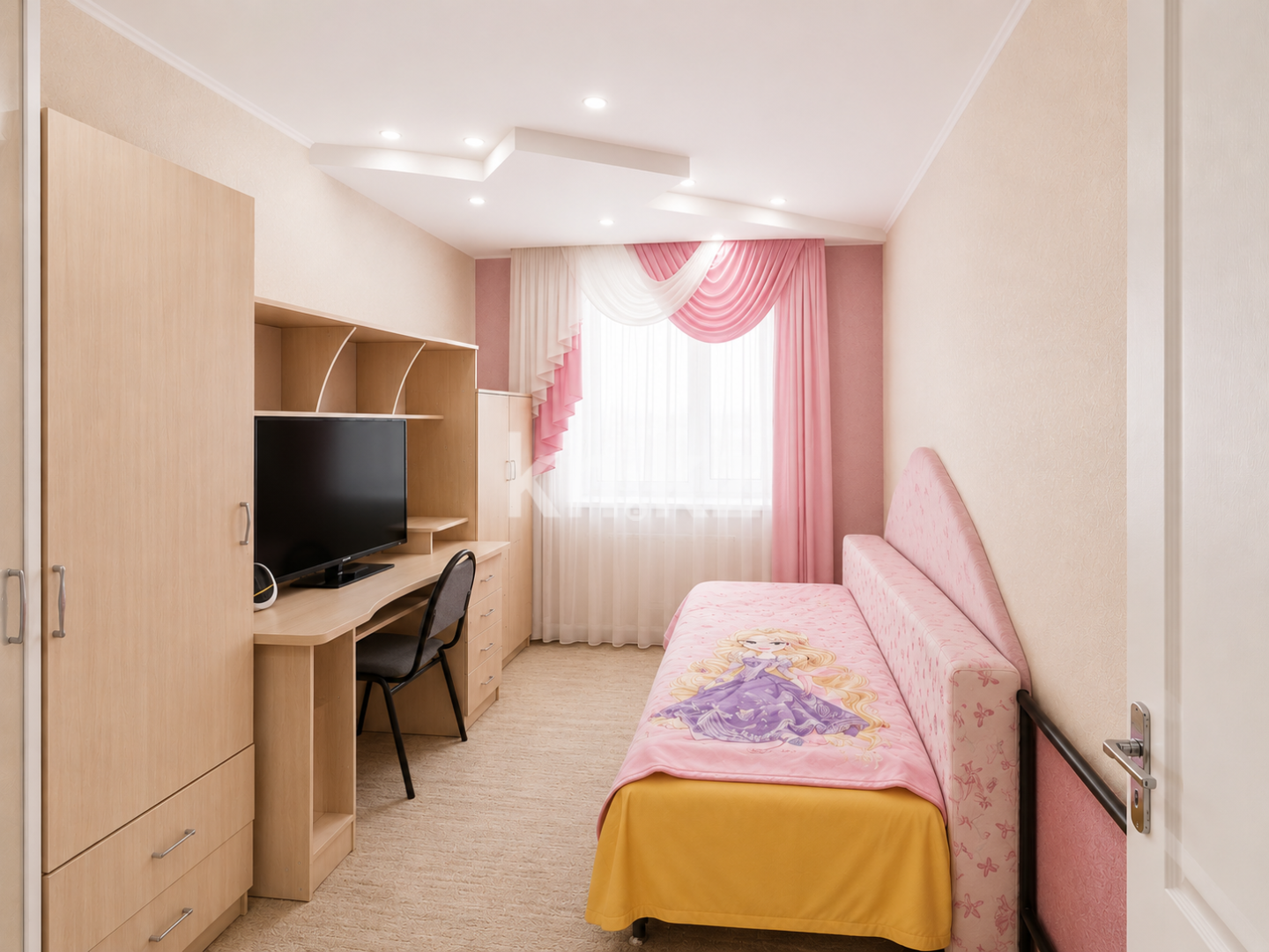 Продажа 3-комнатной квартиры, 61 м² - Продажа трехкомнатных квартир в панельном доме в Караганде фото 3 из 12