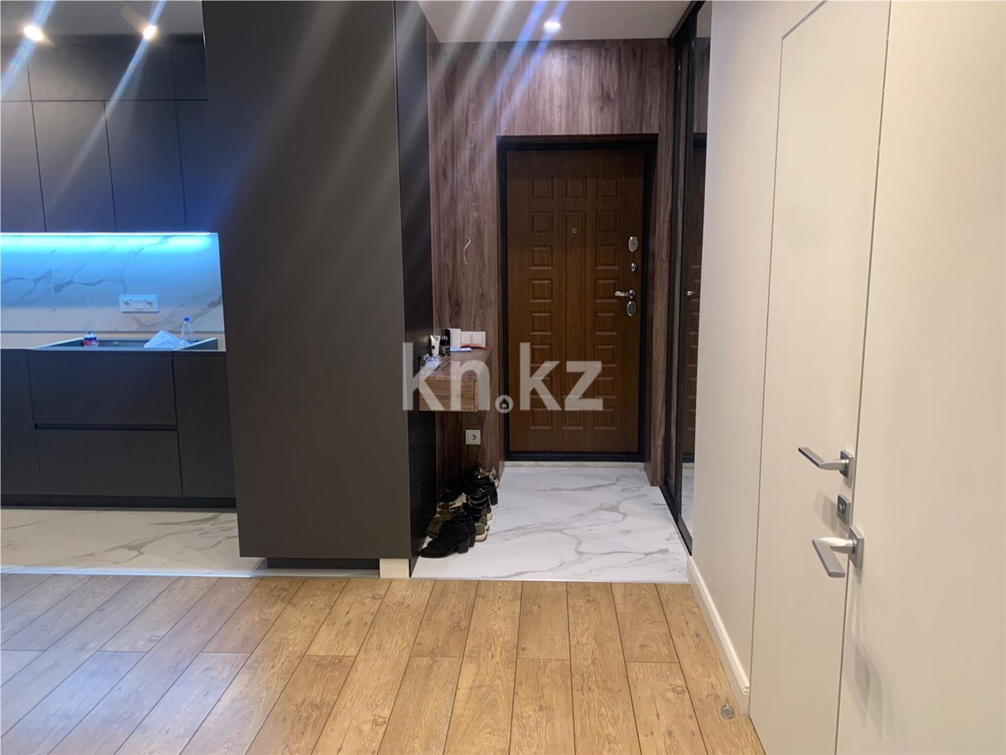 Продажа 2-комнатной квартиры, 62 м², ул. Ботаническая, дом  12/13 в Караганде - фото 8