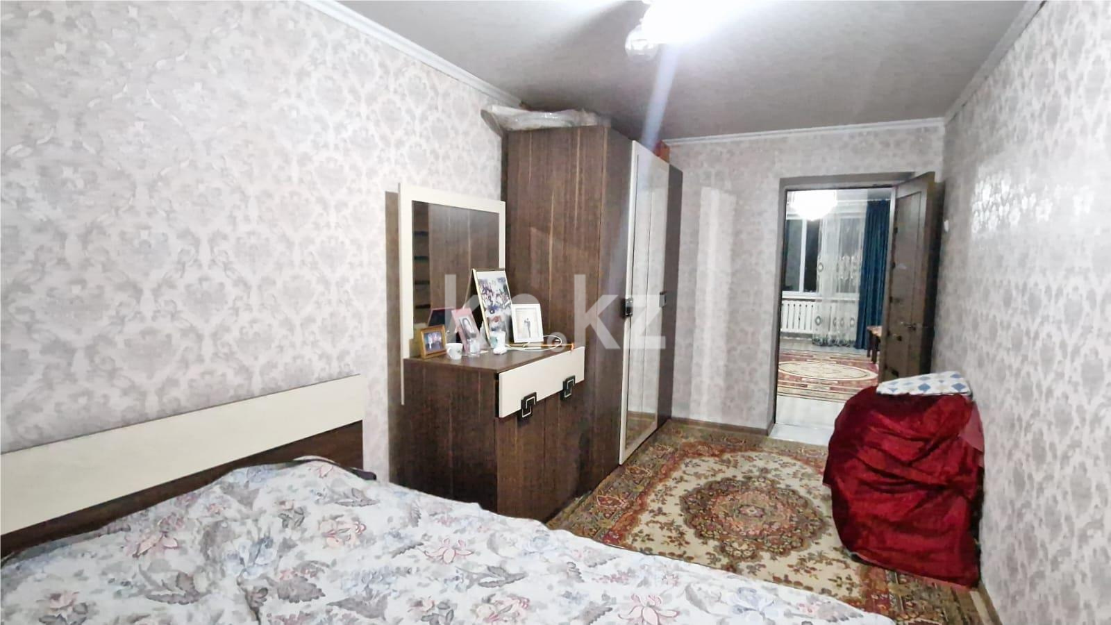 Продажа 3-комнатной квартиры, 57 м², мкр-н 22 в Караганде - фото 6