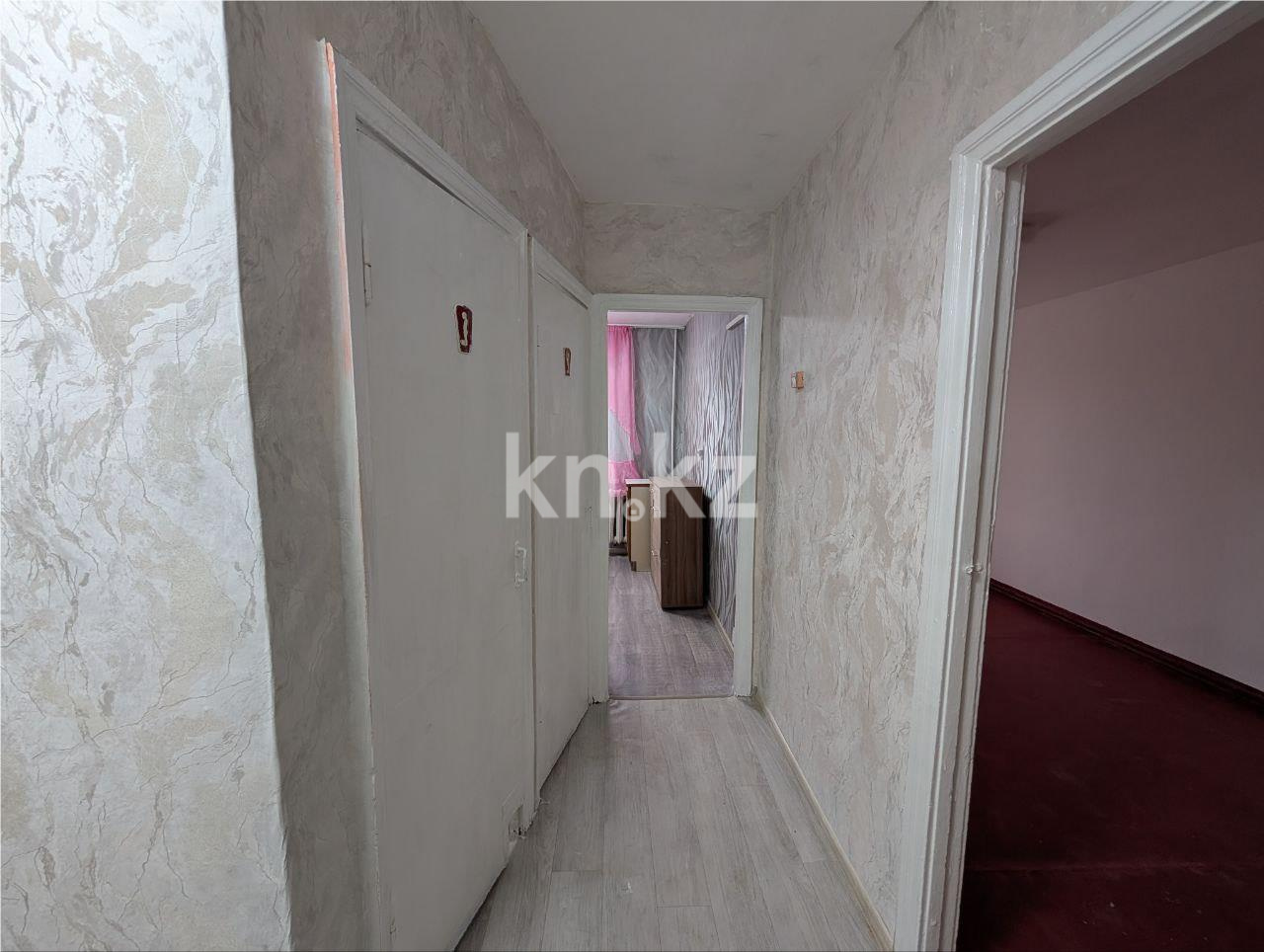 Продажа 2-комнатной квартиры, 46 м² - Продажа квартир в Караганде в Майкудуке - страница 9 фото 11 из 13