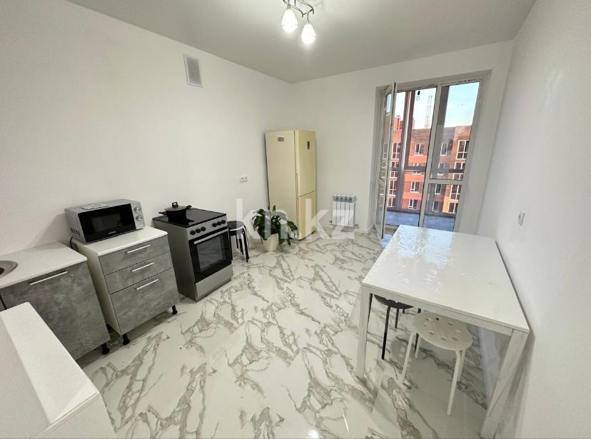 Аренда 1-комнатной квартиры, 45 м², ул. Бейбарыс Султан, дом  25/1 - Аренда квартир помесячно в Казахстане фото 1 из 7