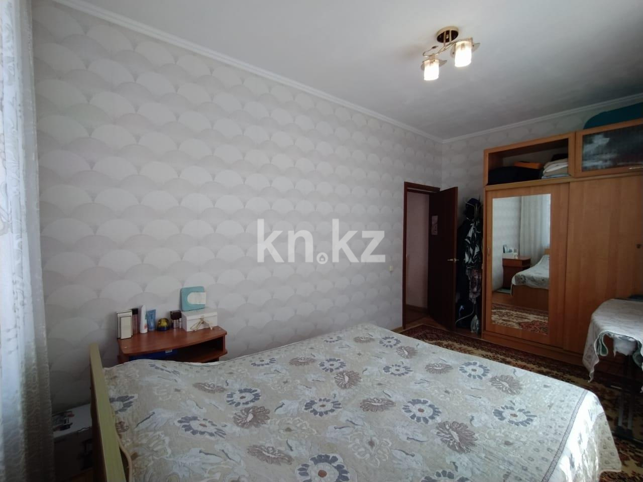 Продажа 3-комнатной квартиры, 60 м² - Продажа трехкомнатных квартир в Караганде - страница 3 фото 11 из 28