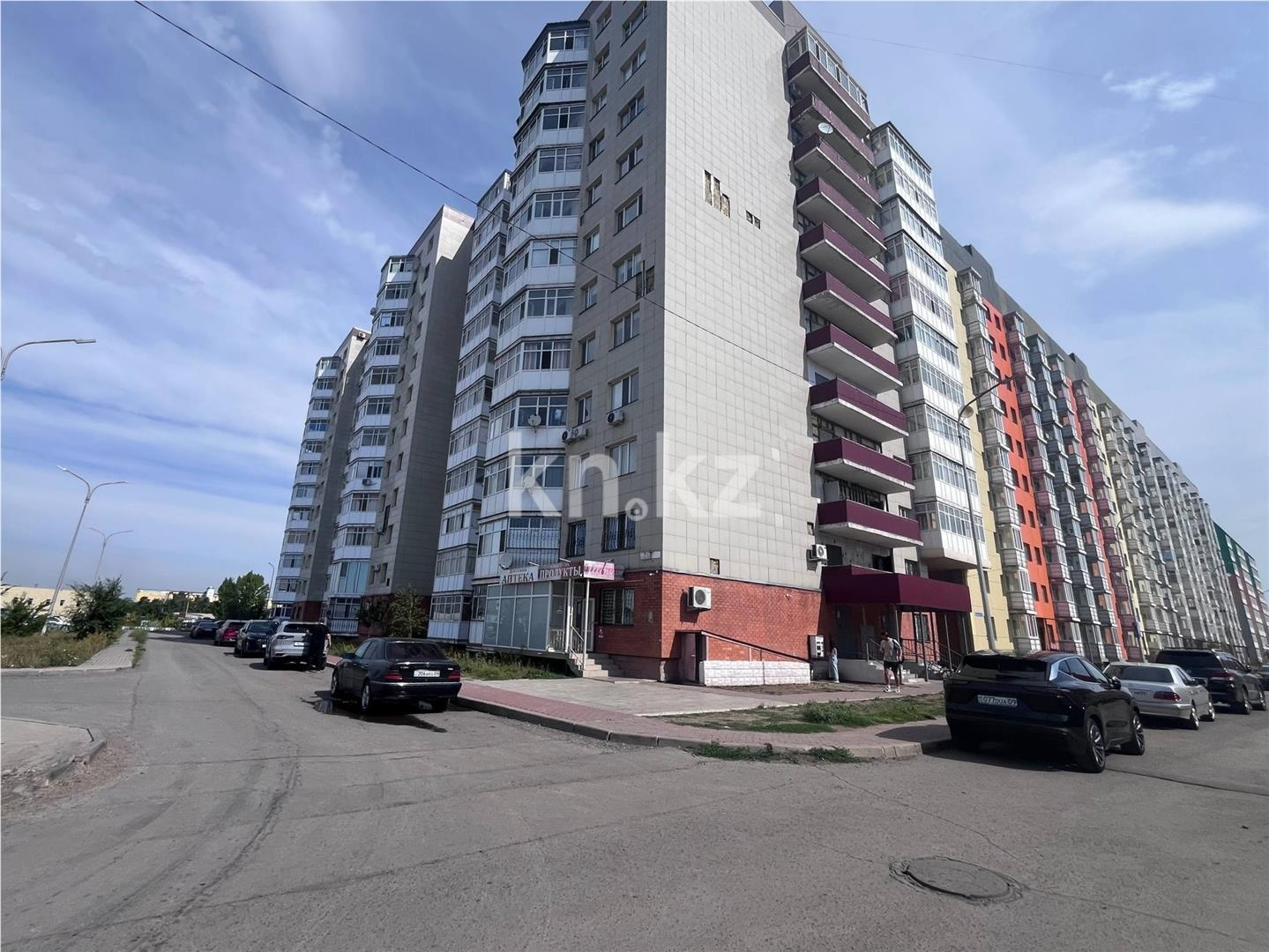 Продажа 2-комнатной квартиры, 69 м² в Караганде