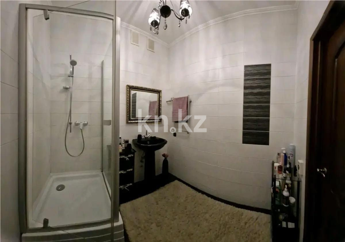 Продажа 4-комнатной квартиры, 135 м², ул. Брусиловского, дом  163 в Алматы - фото 5