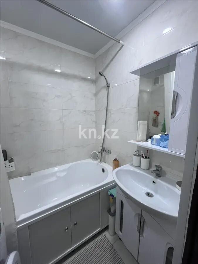 Продажа 3-комнатной квартиры, 63 м² в Караганде - фото 5
