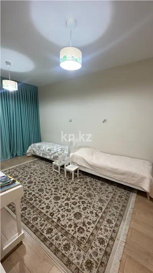 Продажа 4-комнатной квартиры, 158.3 м² в Алматы - фото 4