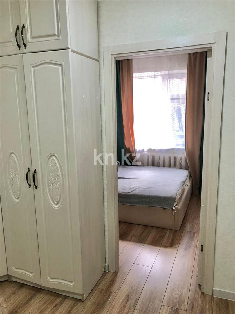 Продажа 3-комнатной квартиры, 64 м², пр. Шахтеров в Караганде - фото 6