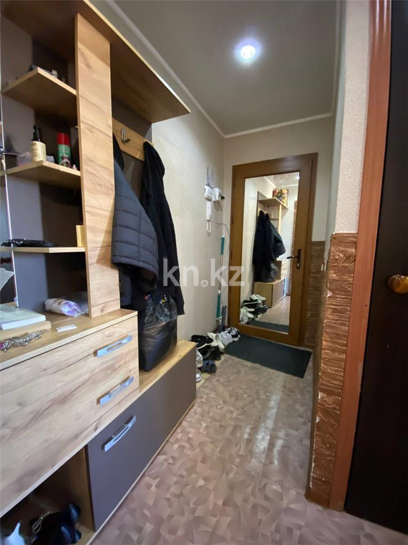 Продажа 2-комнатной квартиры, 44 м², мкр-н 21, дом  25 в Караганде - фото 8