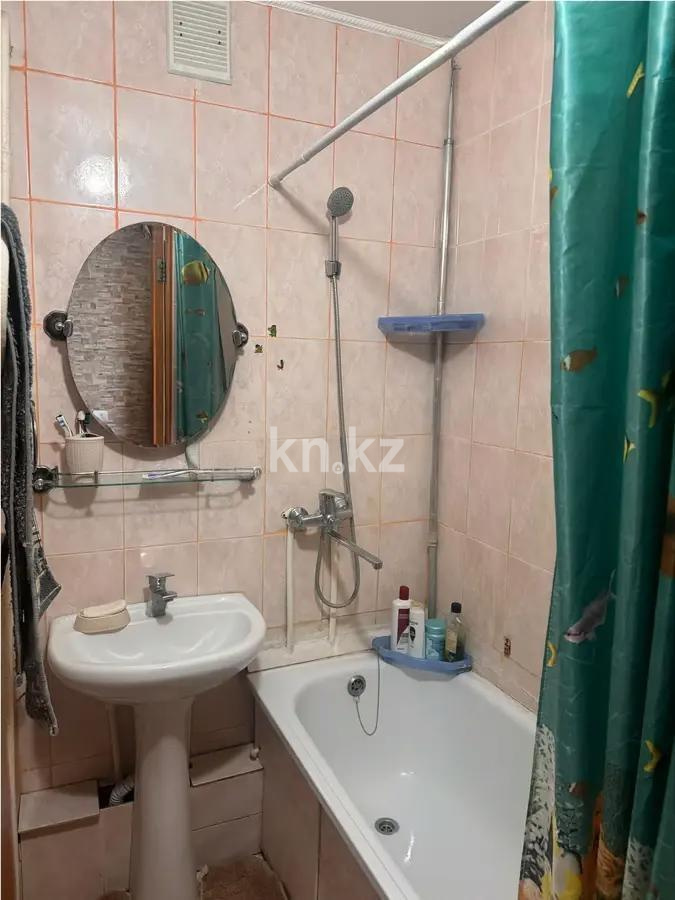 Продажа 3-комнатной квартиры, 48 м², ул. Язева, дом  17 - Продажа  трехкомнатных квартир в Караганде фото 5 из 7