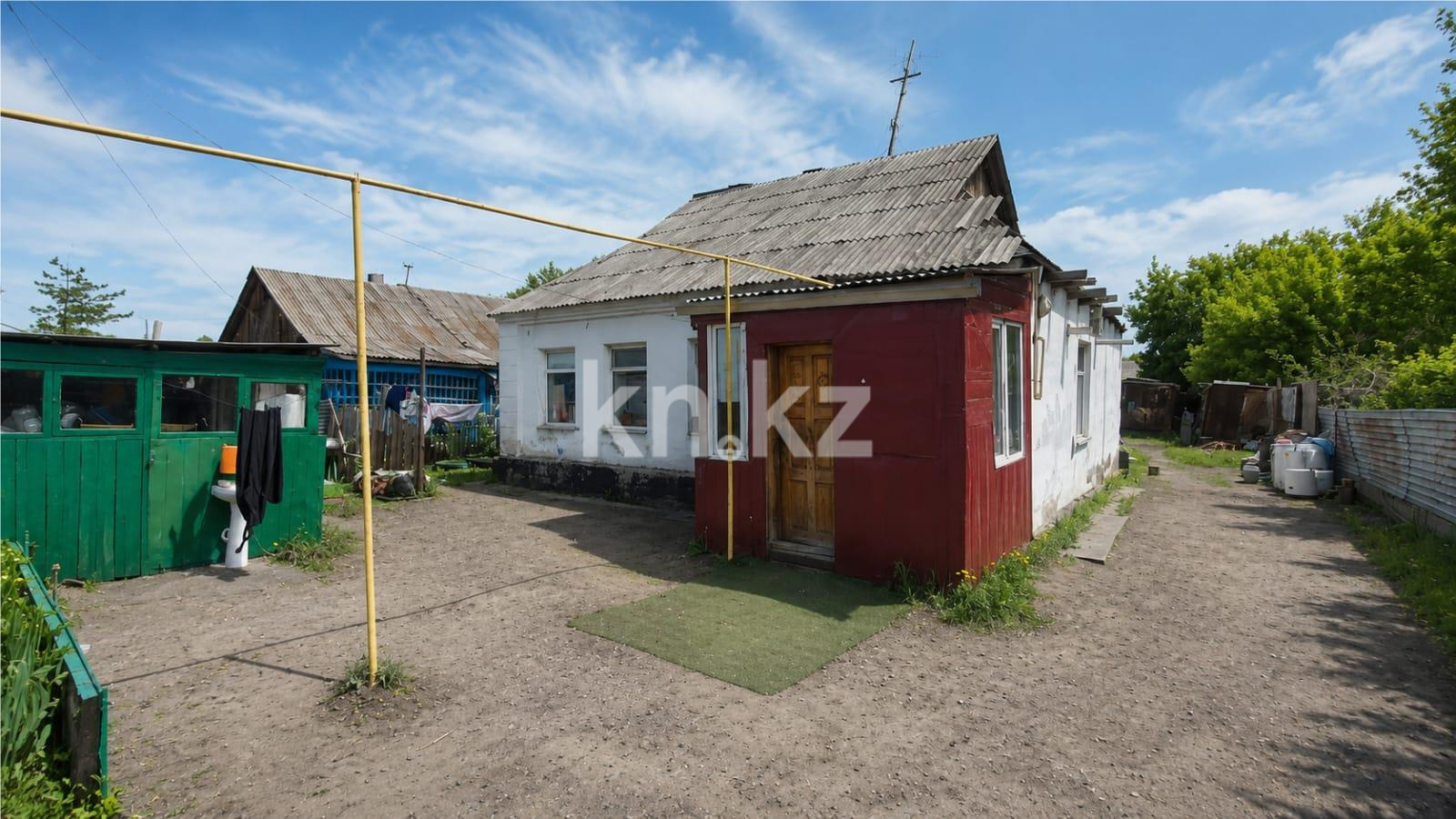 Продажа 3-комнатного дома, 39 м² - Продажа домов, коттеджей в Караганде фото 1 из 11