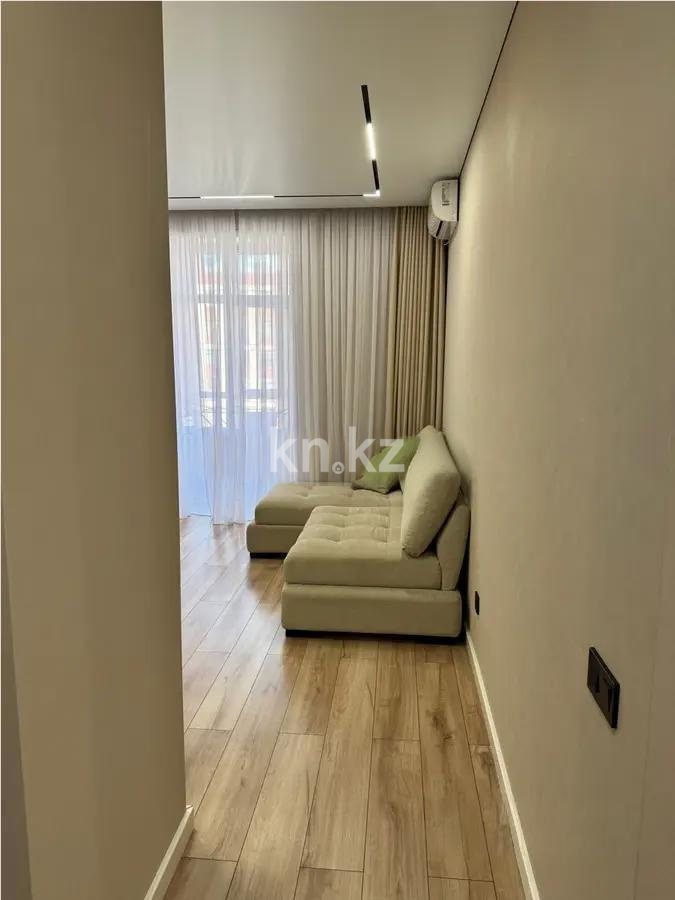 Продажа 4-комнатной квартиры, 92 м², ул. Момышулы, дом  15/2 - Продажа  четырехкомнатных квартир в Караганде фото 1 из 8