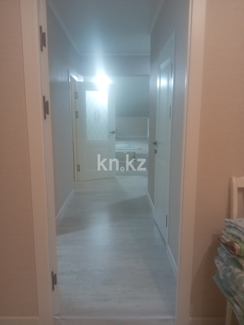 Аренда 10-комнатного дома, 300 м², ул. Турекулова, дом  46 - Продажа квартир в Караганде фото 6 из 9