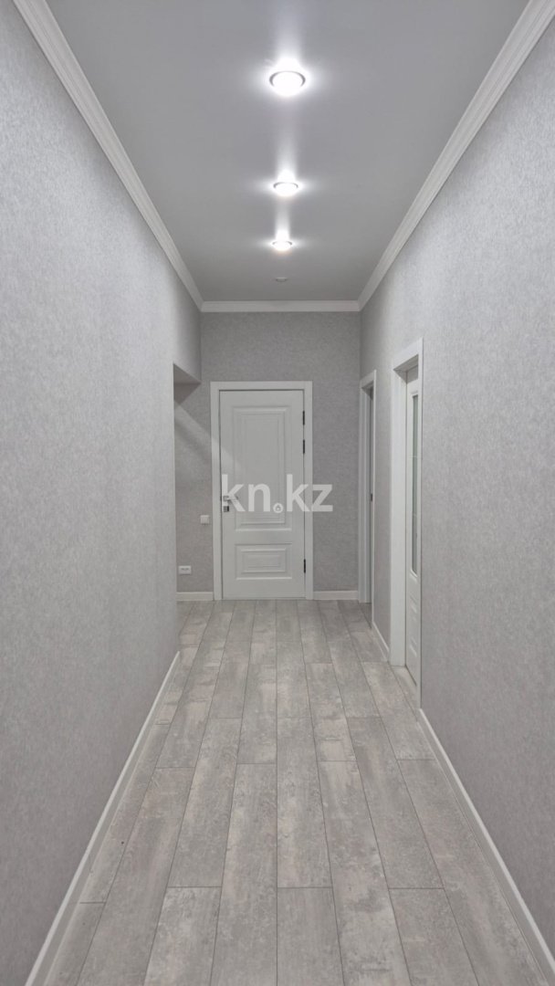 Продажа 3-комнатной квартиры, 84 м², ул. Муканова, дом  51/8 - Продажа  трехкомнатных квартир в новостройках Караганды без посредников фото 1 из 8