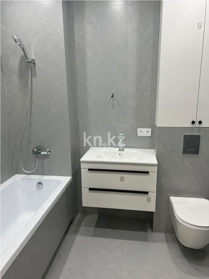 Продажа 2-комнатной квартиры, 65.6 м² в Астане - фото 3