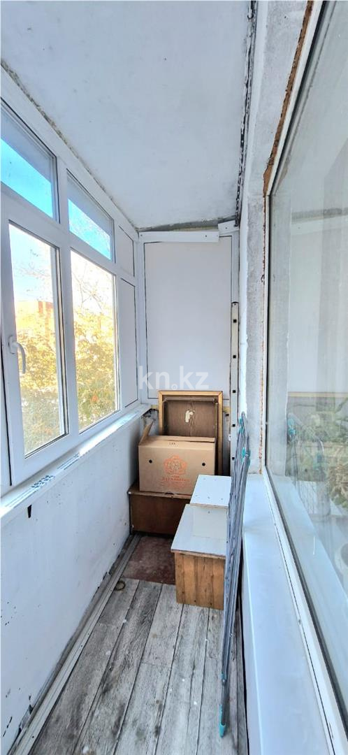 Продажа 1-комнатной квартиры, 42 м², мкр-н Голубые Пруды - Продажа квартир в Караганде фото 8 из 15