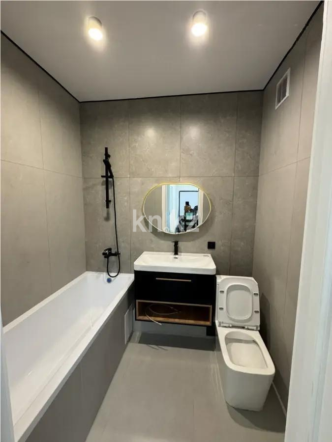 Продажа 1-комнатной квартиры, 45.8 м², ул. Омарова, дом  6 в Алматы - фото 3