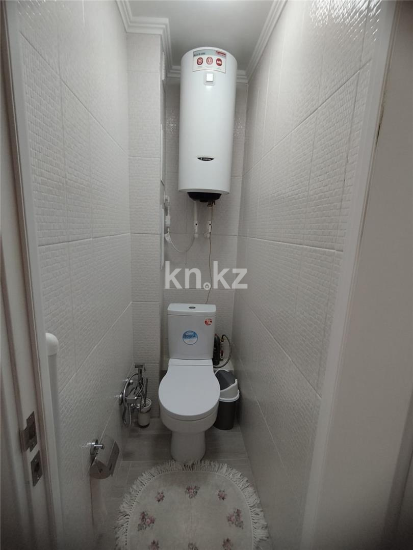 Продажа 3-комнатной квартиры, 60 м² - Продажа квартир в Караганде - страница 2 фото 13 из 19