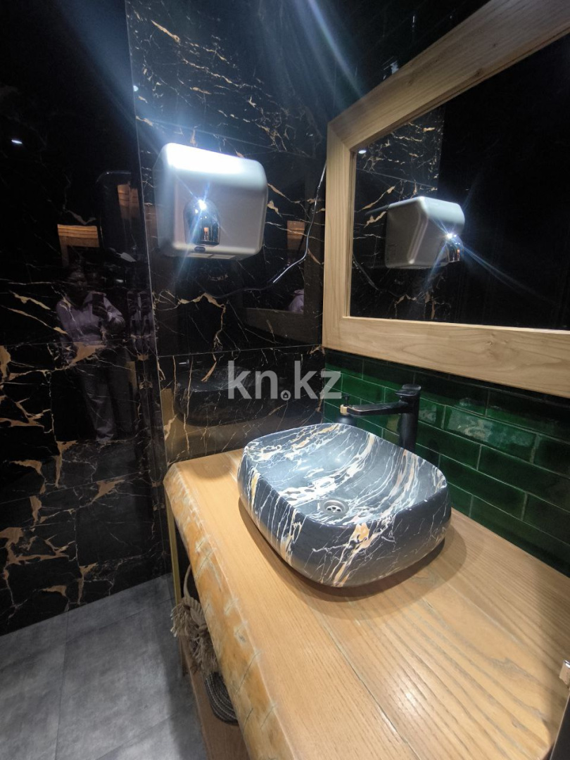 Продажа , 300 м², пр. Достык, дом  105 - Продажа действующего бизнеса в Алматы фото 6 из 13