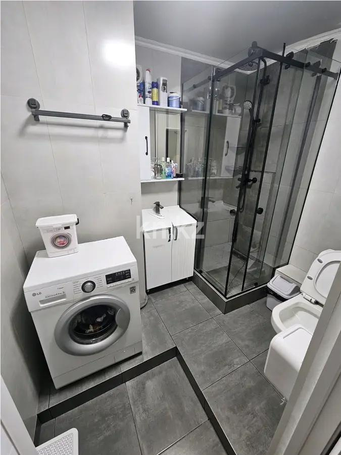 Продажа 3-комнатной квартиры, 58 м², мкр-н 6, дом  11 в Алматы - фото 5