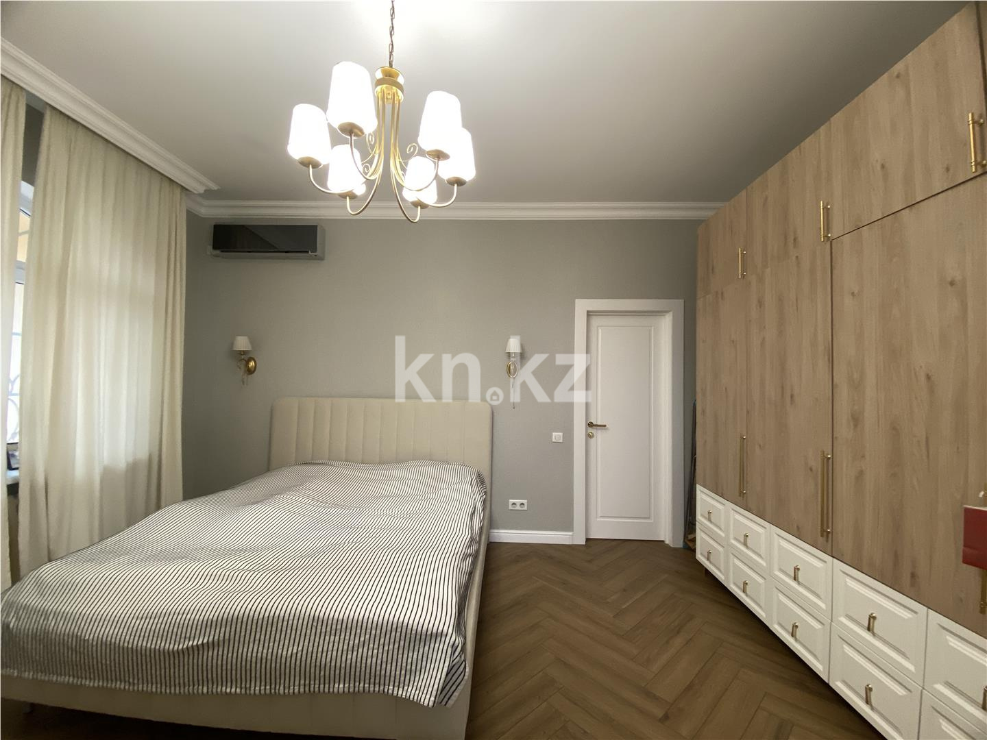 Продажа 4-комнатной квартиры, 132 м², ул. Шарля де Голля - Продажа квартир в Казахстане фото 18 из 27