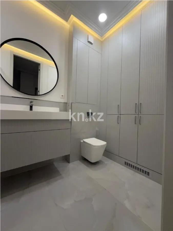 Продажа 4-комнатной квартиры, 121.33 м² в Астане - фото 2