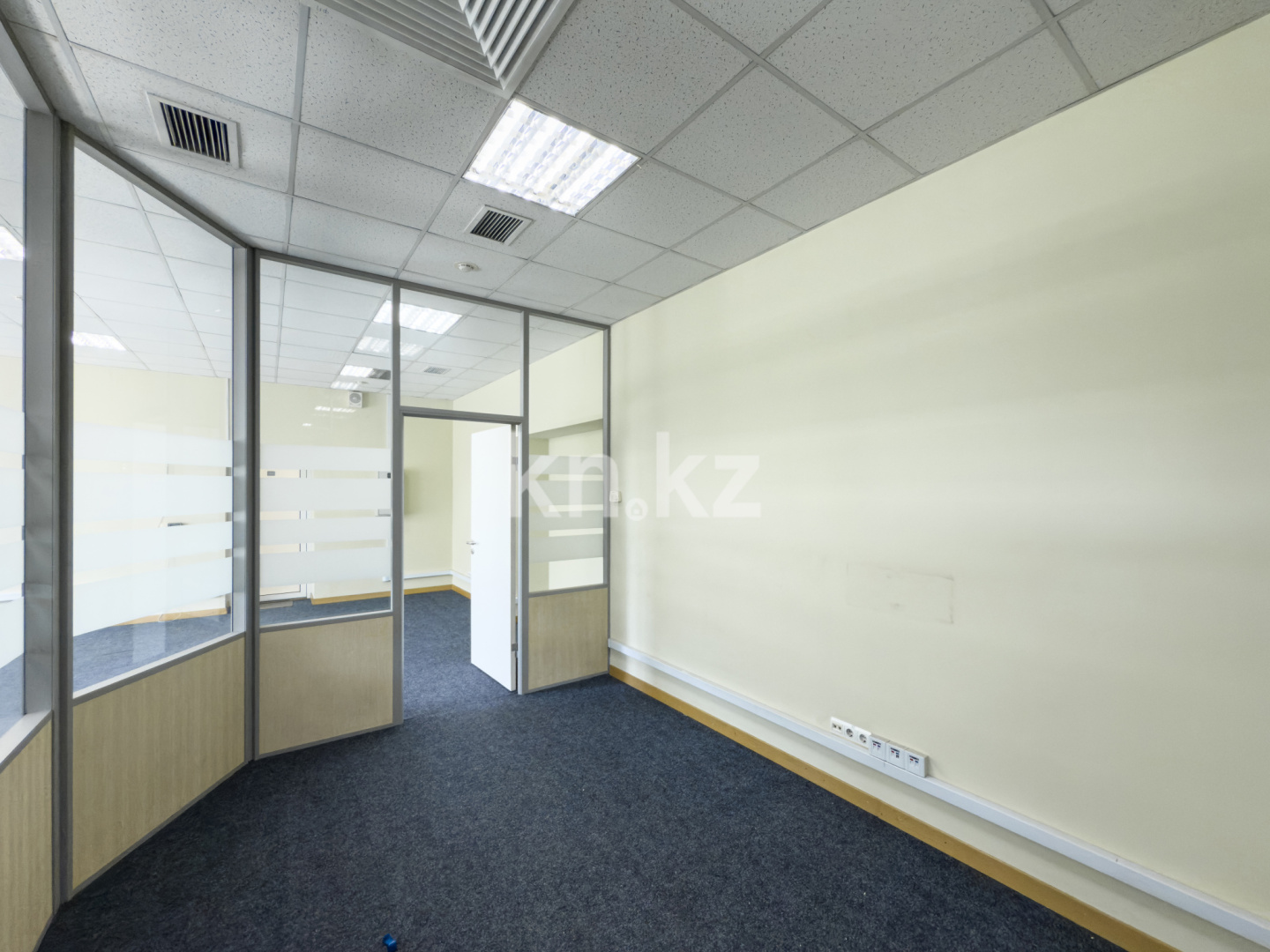 Аренда , ул. Тимирязева, дом  28в - Аренда офисных и торговых помещений в Алматы фото 3 из 13