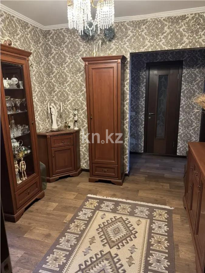 Продажа 3-комнатной квартиры, 63 м², мкр-н Степной-4, дом  15 в Караганде
