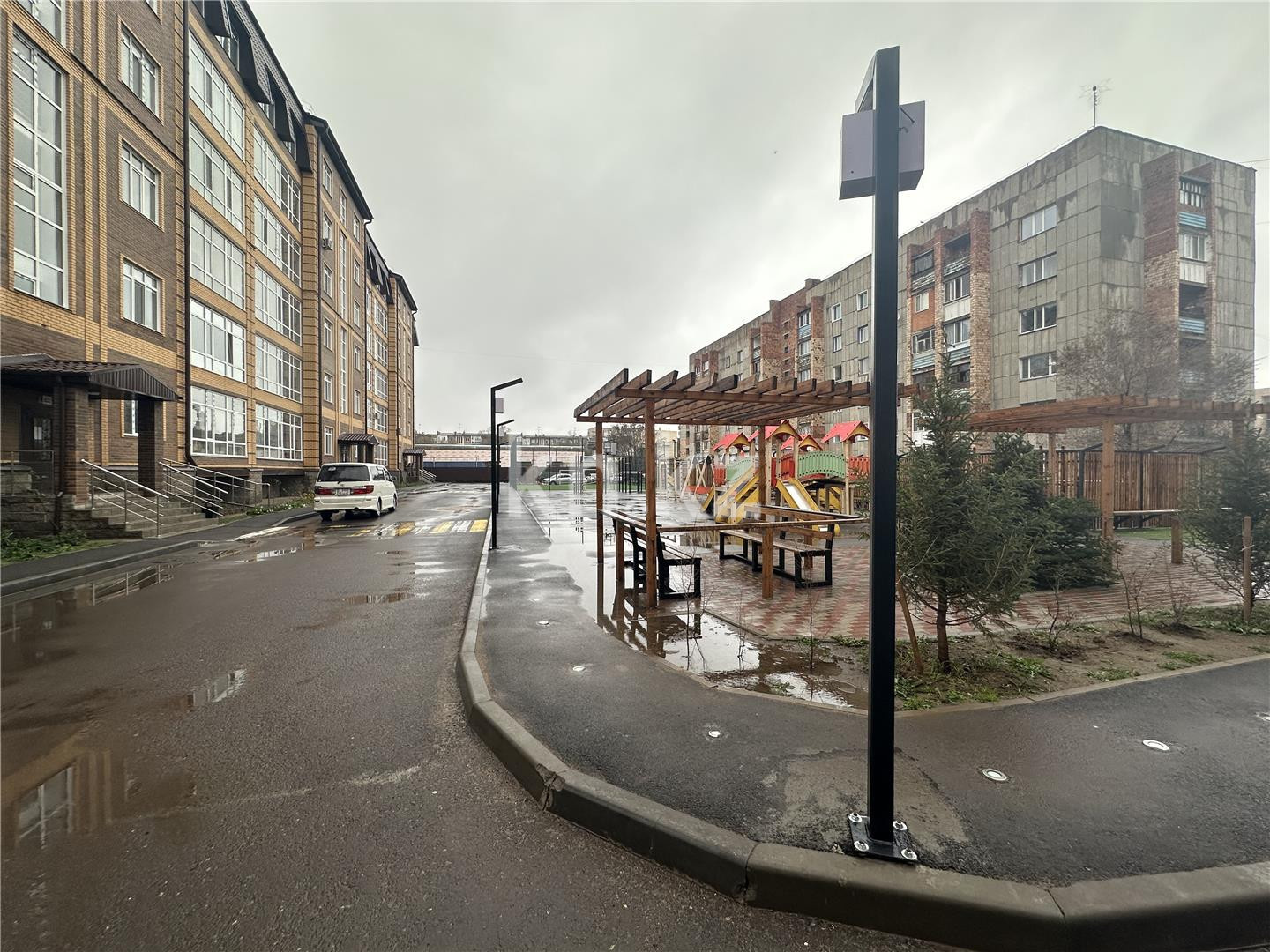 Продажа 4-комнатной квартиры, 140 м², ул. Муканова, дом  1/9 в Караганде - фото 12