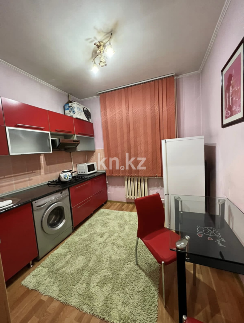 Аренда 1-комнатной квартиры, 40 м² - Аренда недвижимости в Алматы фото 3 из 5