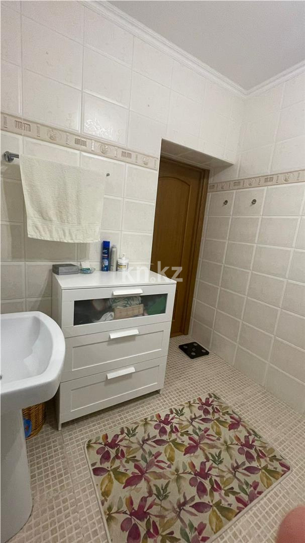 Продажа 4-комнатной квартиры, 163 м², ул. Валиханова - Продажа квартир в Астане фото 18 из 20